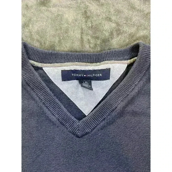 Tommy Hilfiger Women's L Sweater V-Neck Pullover Navy Blue Cotton Relaxed Preppy - Picture 4 of 6